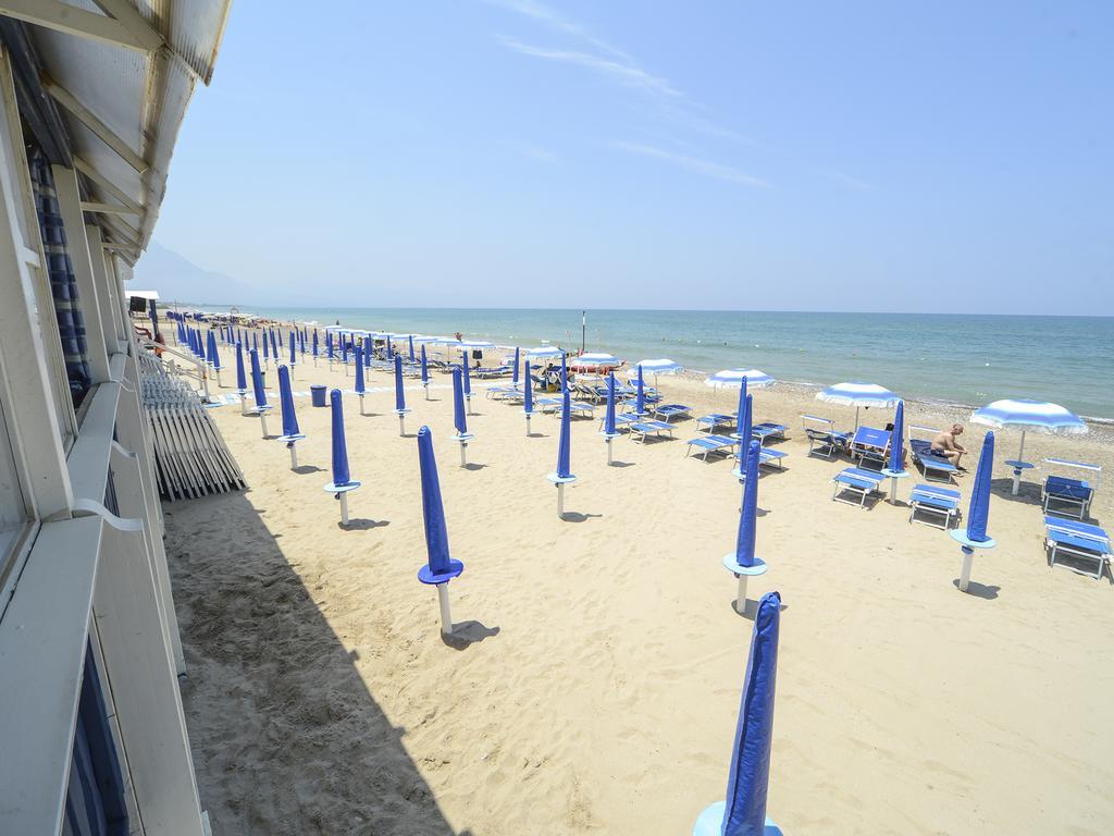 Gelso Bianco Apartments กัมโปเฟลิเช ดิ โรชเชลลา ภายนอก รูปภาพ